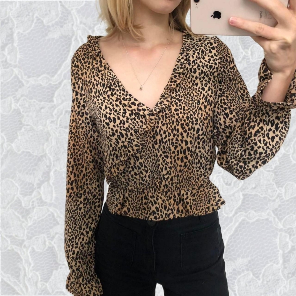 Cheetah leopard print top XS H&M